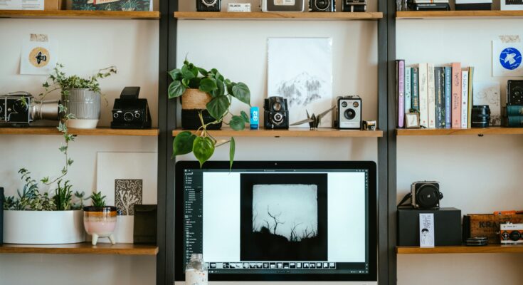 How to Build a High-Converting Gig on Fiverr from Day One.